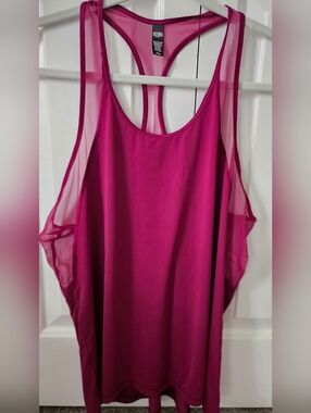 Victoria's Secret Sport Tank Top Burgundy Size Large Great Condition